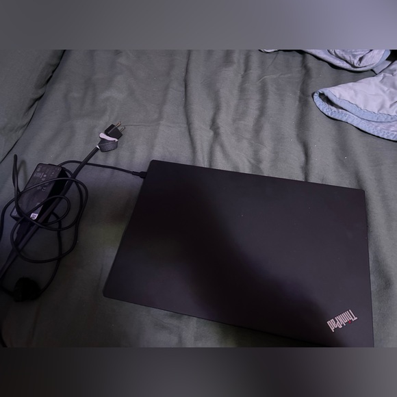 Lenovo thinkpad intel core i17. 16gb ram - Picture 3 of 5